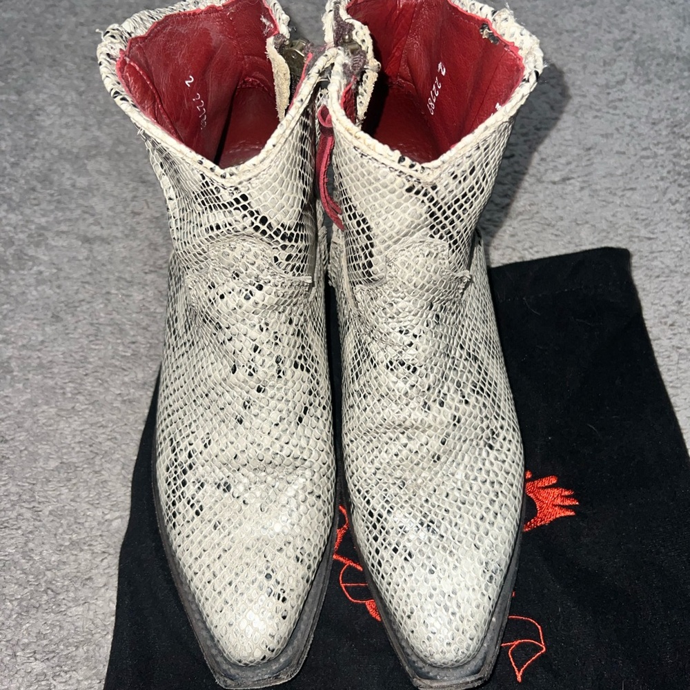 Black and white snake skin Free Bird Booties